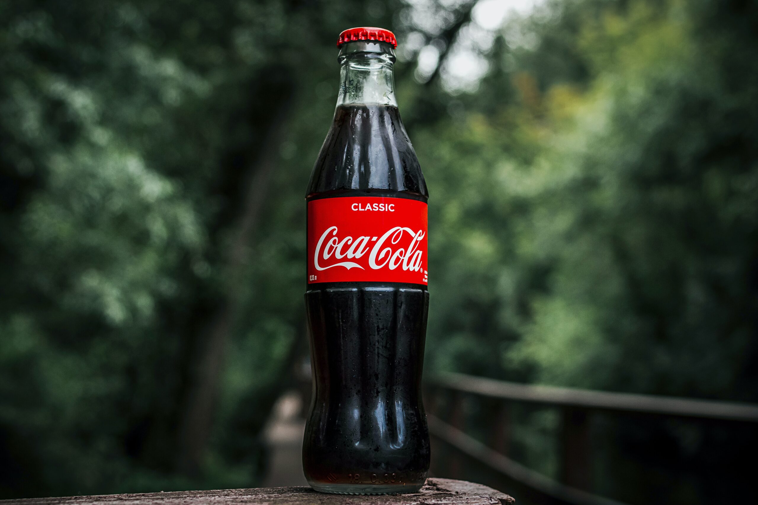 Coca-cola glass packaging, Glass bottle of coke